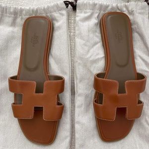 HERMES Oran Sandals